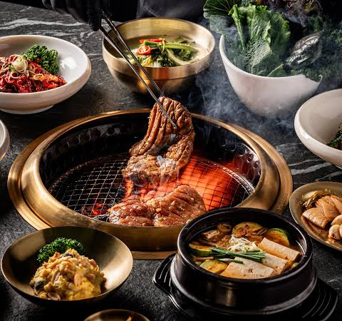 Korean BBQ: 7 Delicious Tips for the Ultimate Korean Dining Experience