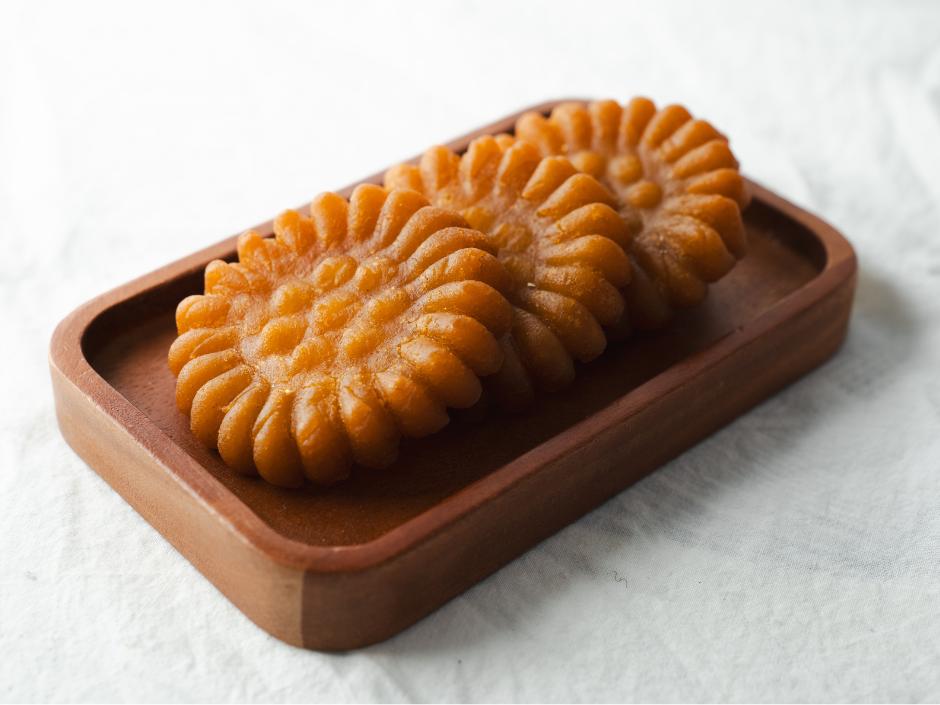 Yakgwa traditional Korean honey pastry
