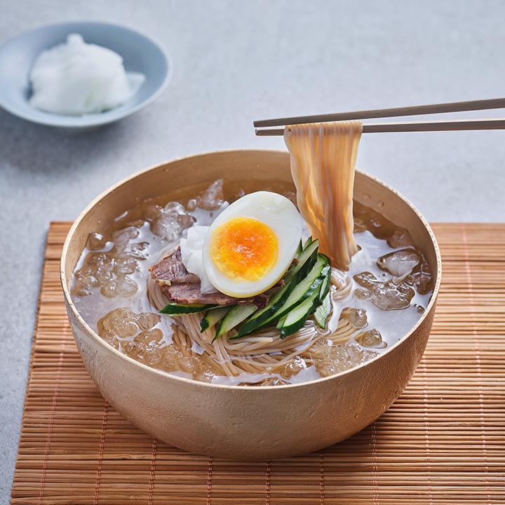 Naengmyeon Korean cold noodles